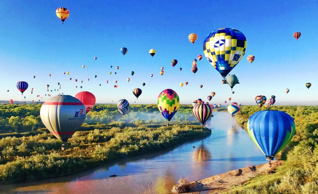 Balloons flying over the Rio Grande